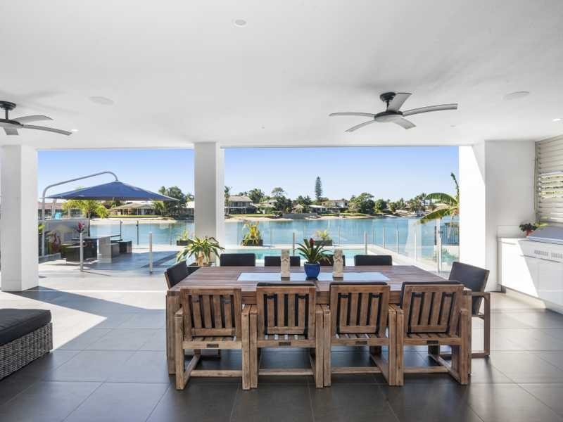 226 Mallawa Drive, Palm Beach QLD 4221