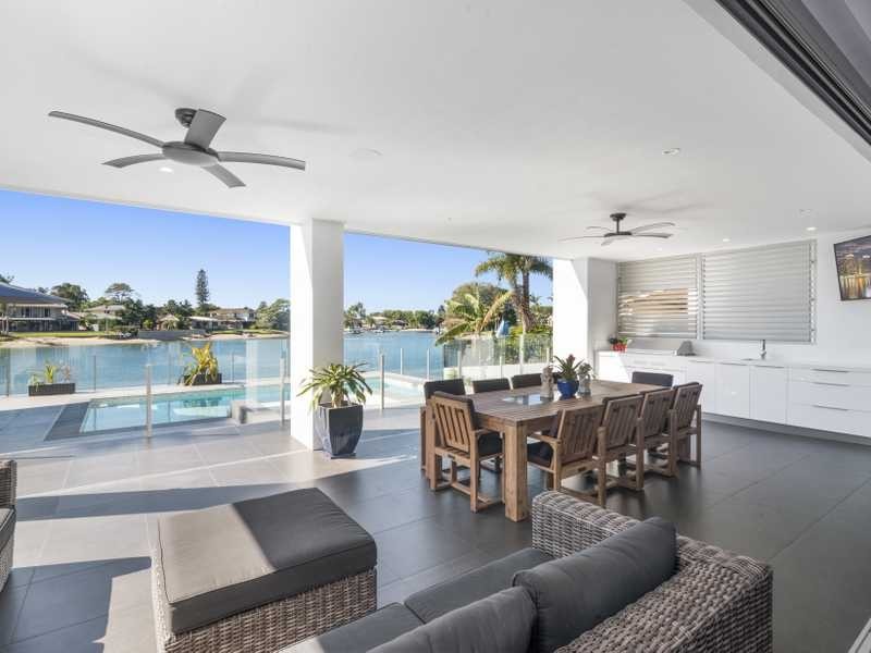 226 Mallawa Drive, Palm Beach QLD 4221