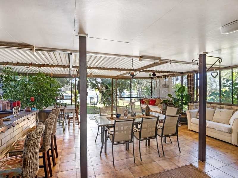 58 Mallawa Drive, Palm Beach QLD 4221