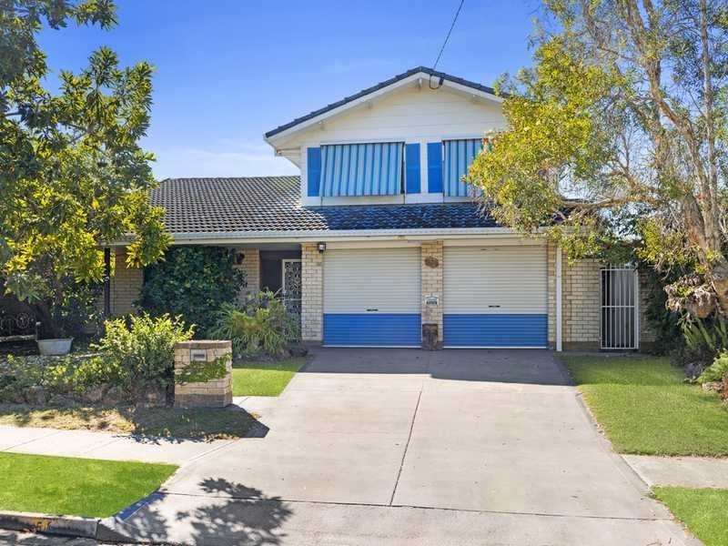 58 Mallawa Drive, Palm Beach QLD 4221