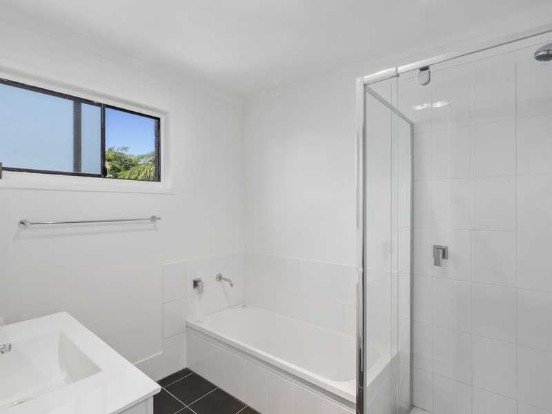 3 Ling Place, Palm Beach QLD 4221