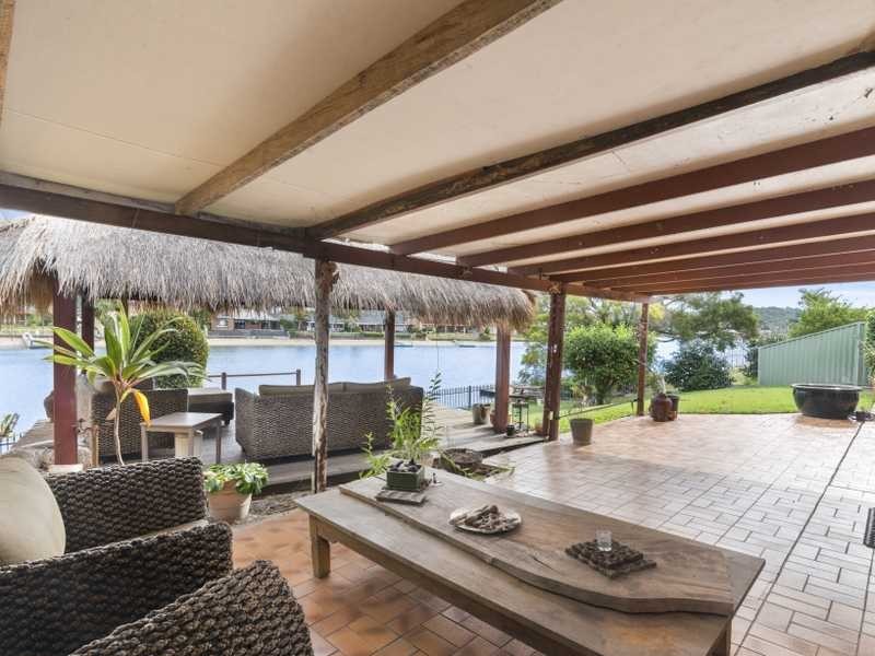 130 Melaleuca Drive, Palm Beach QLD 4221