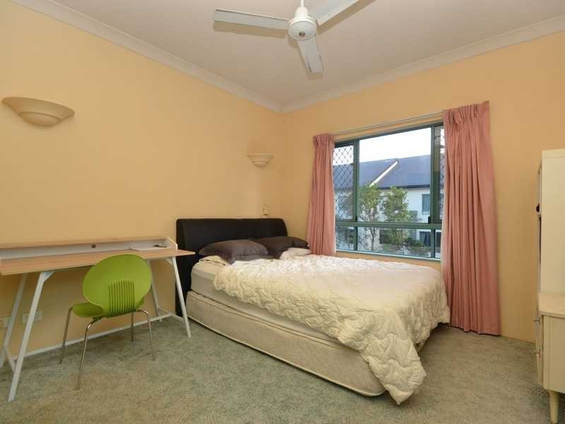 120/955 Gold Coast Highway, Palm Beach QLD 4221