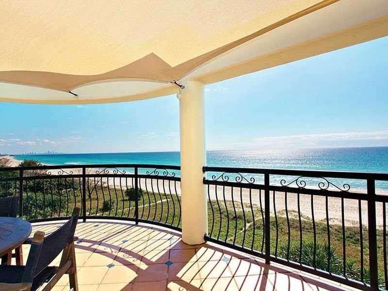 Unit/7/311 Golden Four Drive, Bilinga QLD 4225