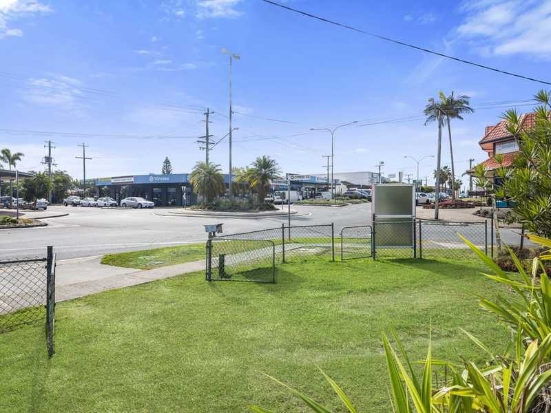 30 Palm Beach Avenue, Palm Beach QLD 4221