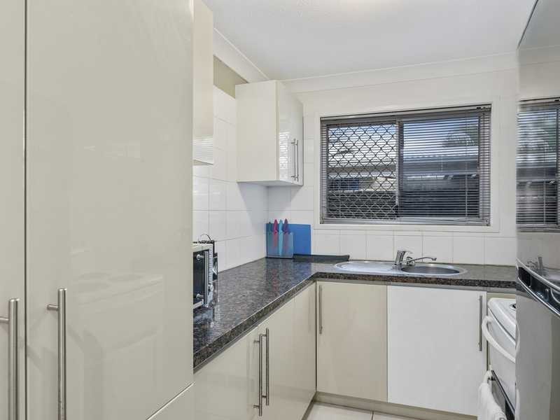 17 Thirteenth Avenue, Palm Beach QLD 4221