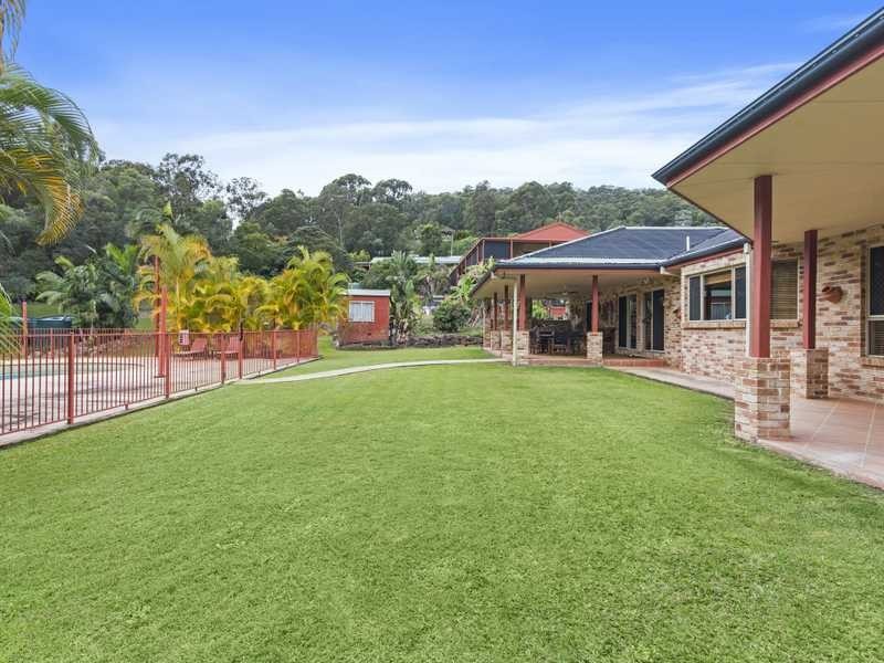 16 Jamberoo Court, Tallebudgera QLD 4228