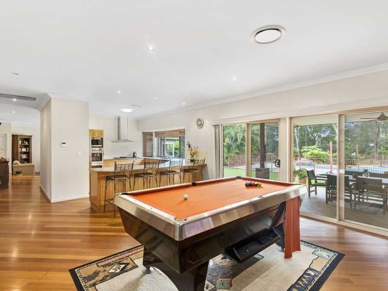 16 Jamberoo Court, Tallebudgera QLD 4228