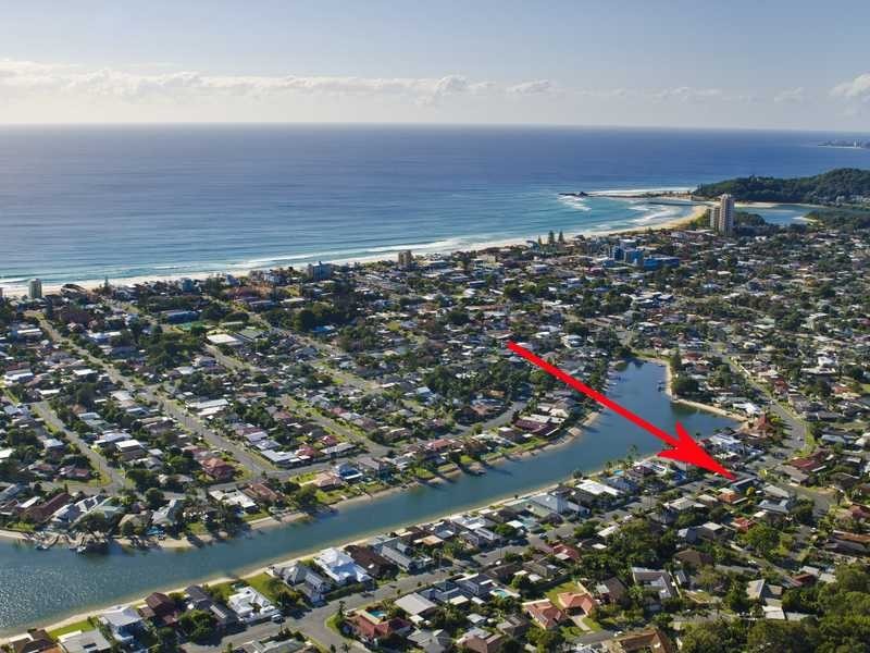 221 Mallawa Drive, Palm Beach QLD 4221
