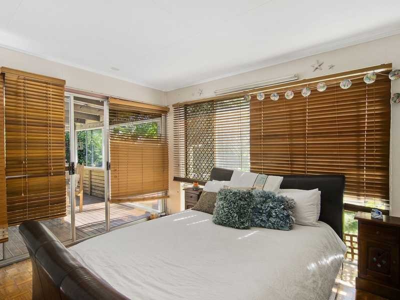 187 Golden Four Drive, Bilinga QLD 4225