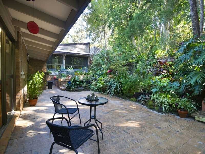 56 Simpsons Road, Currumbin Waters QLD 4223