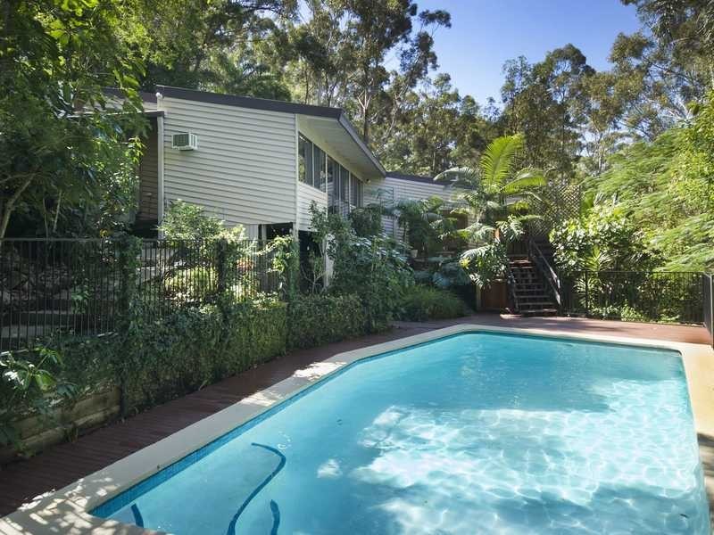 56 Simpsons Road, Currumbin Waters QLD 4223