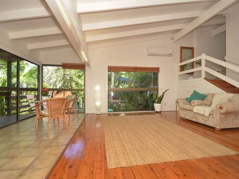 56 Simpsons Road, Currumbin Waters QLD 4223