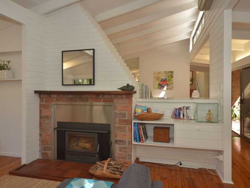 56 Simpsons Road, Currumbin Waters QLD 4223