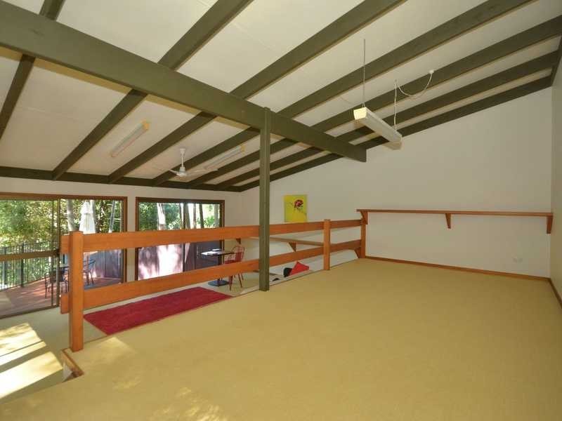 56 Simpsons Road, Currumbin Waters QLD 4223