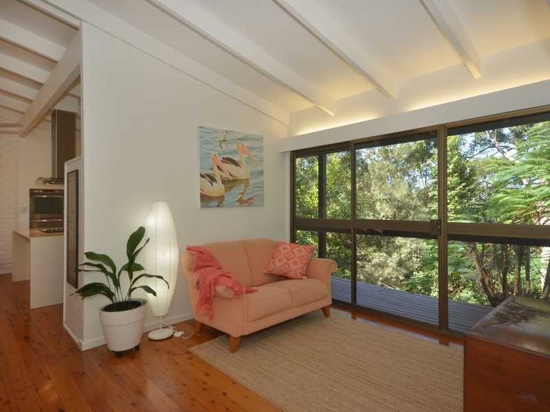 56 Simpsons Road, Currumbin Waters QLD 4223