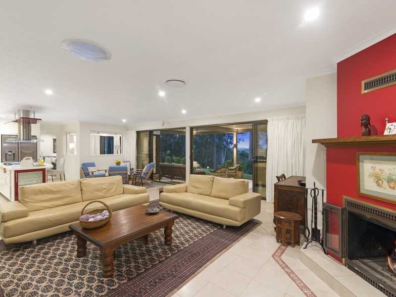 14 Koombahla Drive, Tallebudgera QLD 4228