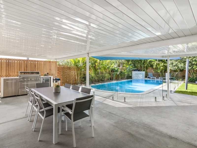 16 Japonica Drive, Palm Beach QLD 4221