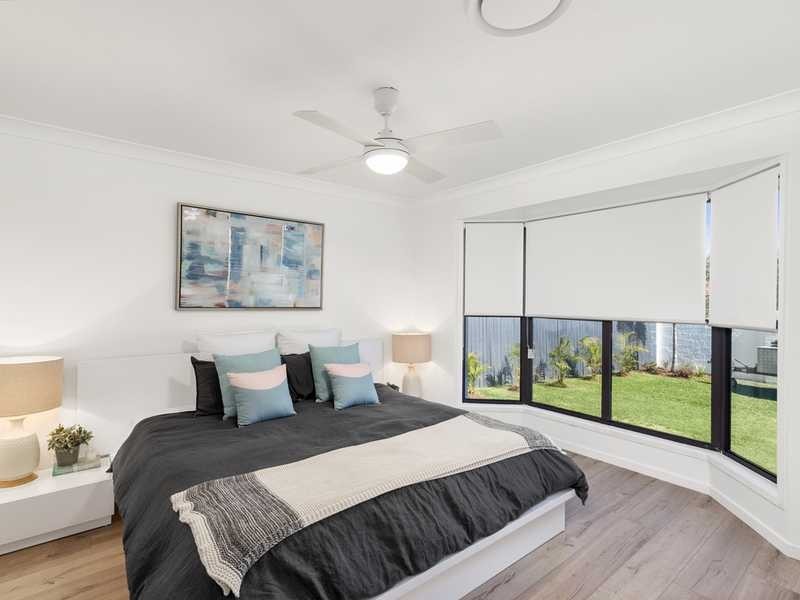 16 Japonica Drive, Palm Beach QLD 4221