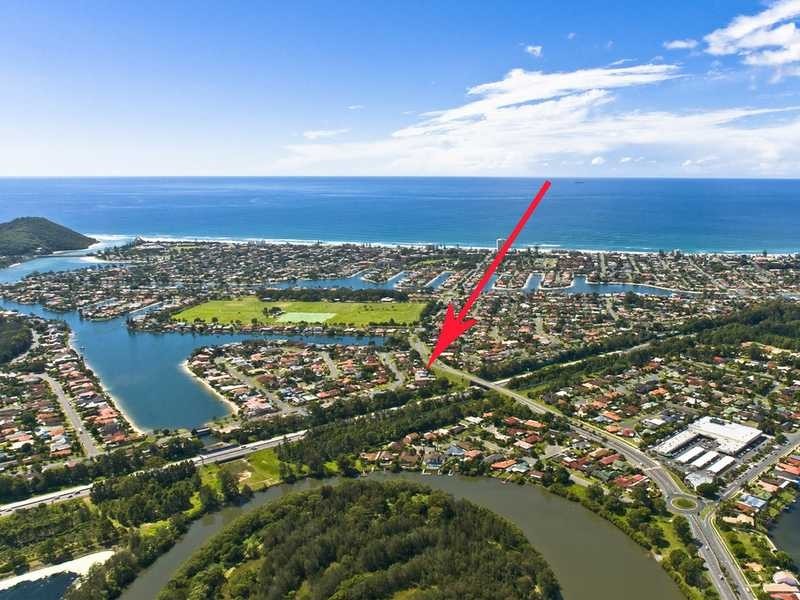 16 Japonica Drive, Palm Beach QLD 4221