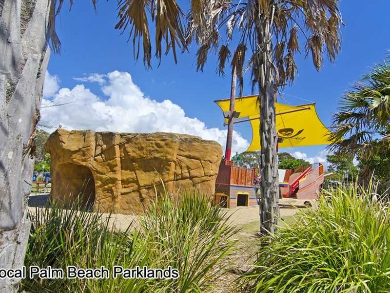 16 Japonica Drive, Palm Beach QLD 4221