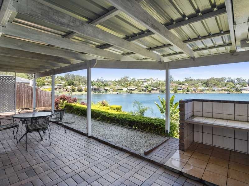 25 Angelica Street, Elanora QLD 4221