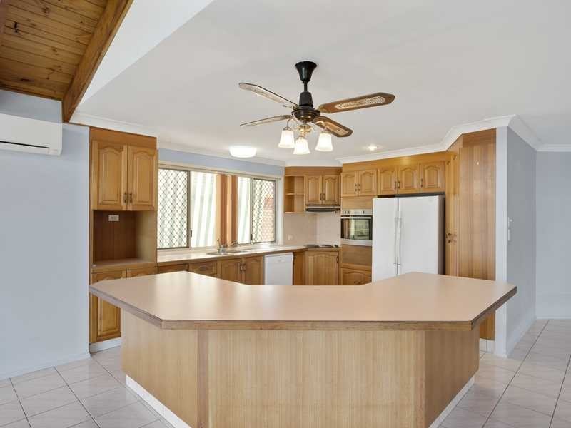 25 Angelica Street, Elanora QLD 4221