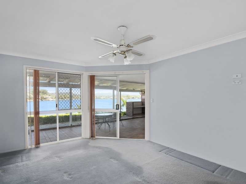 25 Angelica Street, Elanora QLD 4221