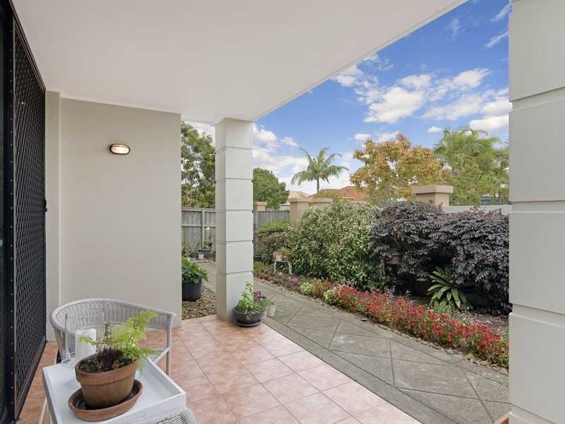 3/27 Beachcomber Court, Burleigh Waters QLD 4220