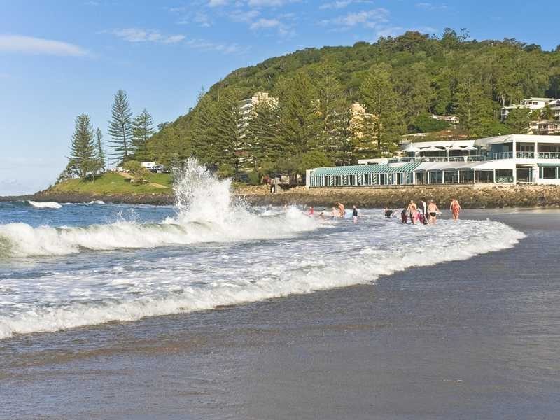 3/27 Beachcomber Court, Burleigh Waters QLD 4220