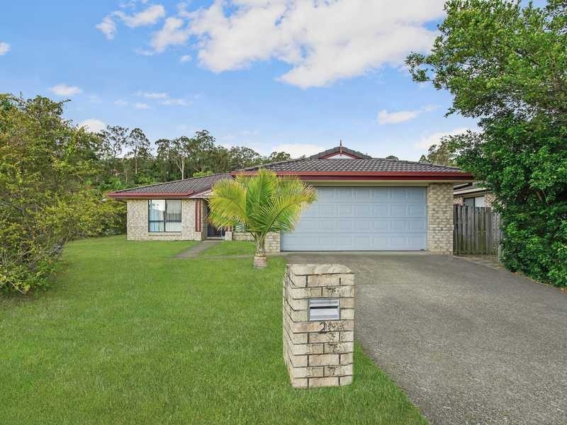 2 Tipuana Drive, Elanora QLD 4221