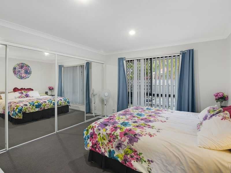 2 Tipuana Drive, Elanora QLD 4221