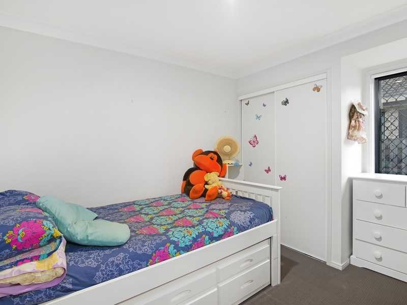 2 Tipuana Drive, Elanora QLD 4221