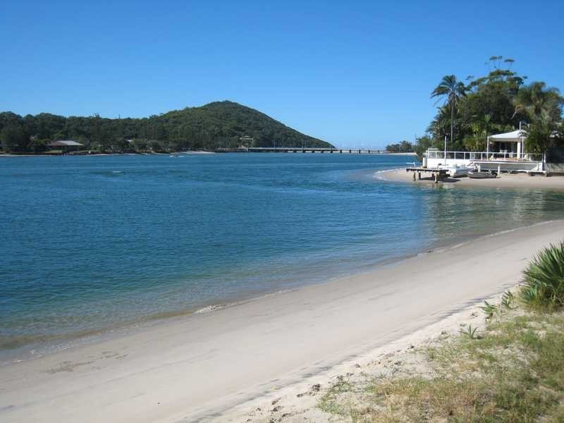 97 Tallebudgera Drive, Palm Beach QLD 4221