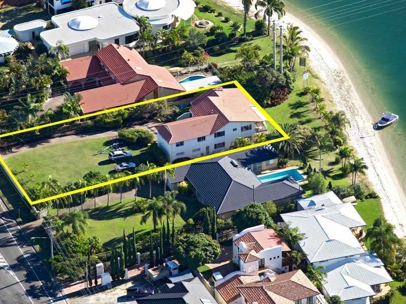 97 Tallebudgera Drive, Palm Beach QLD 4221