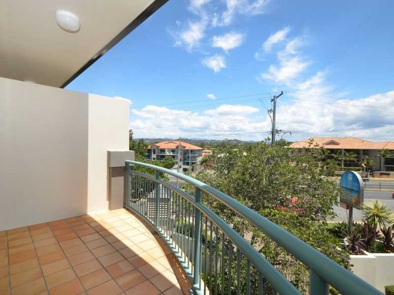 123/955 Gold Coast Highway, Palm Beach QLD 4221