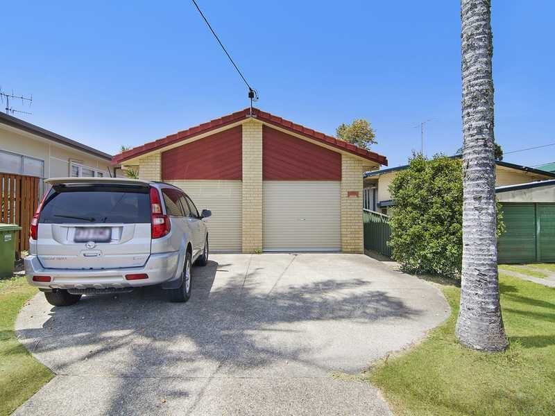 2/16 Second Avenue, Palm Beach QLD 4221