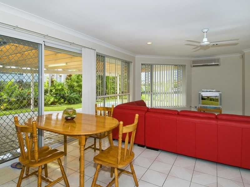 11 Placid Court, Varsity Lakes QLD 4227