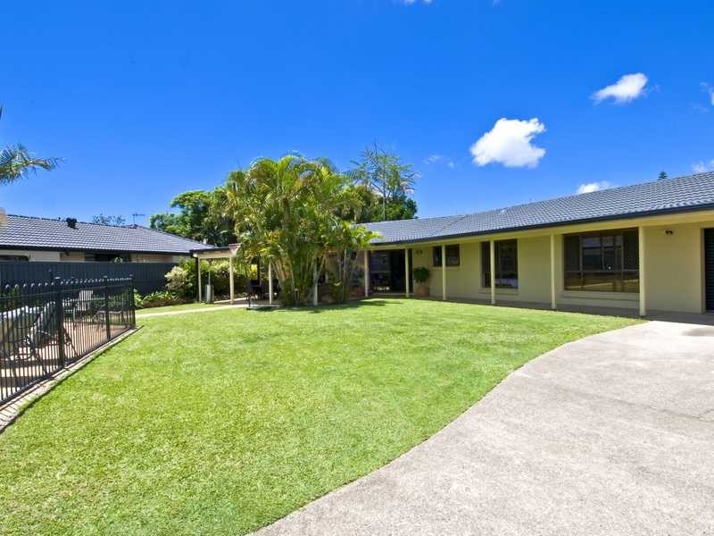 14 Hopbush Street, Palm Beach QLD 4221