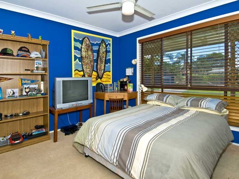 14 Hopbush Street, Palm Beach QLD 4221