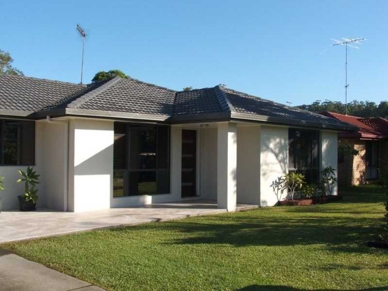 6 Clives Circuit, Currumbin Waters QLD 4223