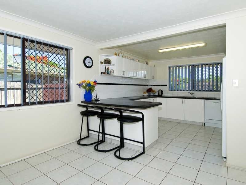 73 KP McGrath Drive, Elanora QLD 4221