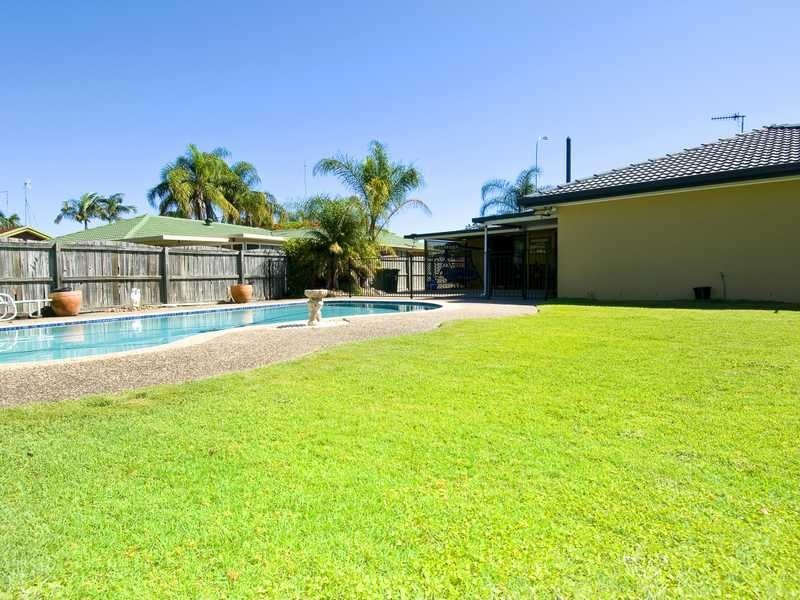 73 KP McGrath Drive, Elanora QLD 4221