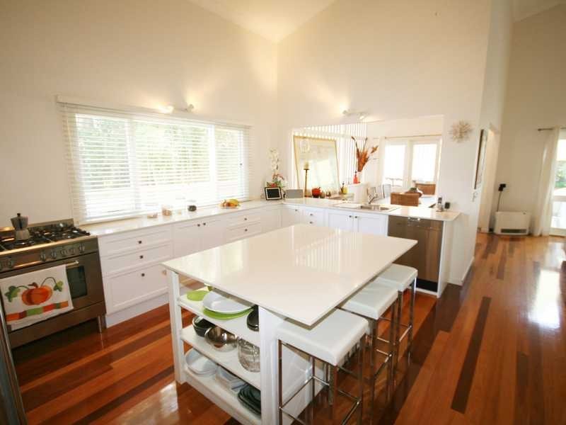5 Woodgee Street, Currumbin QLD 4223