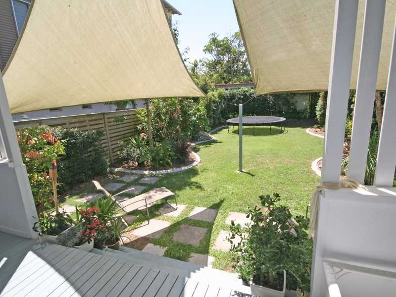 5 Woodgee Street, Currumbin QLD 4223