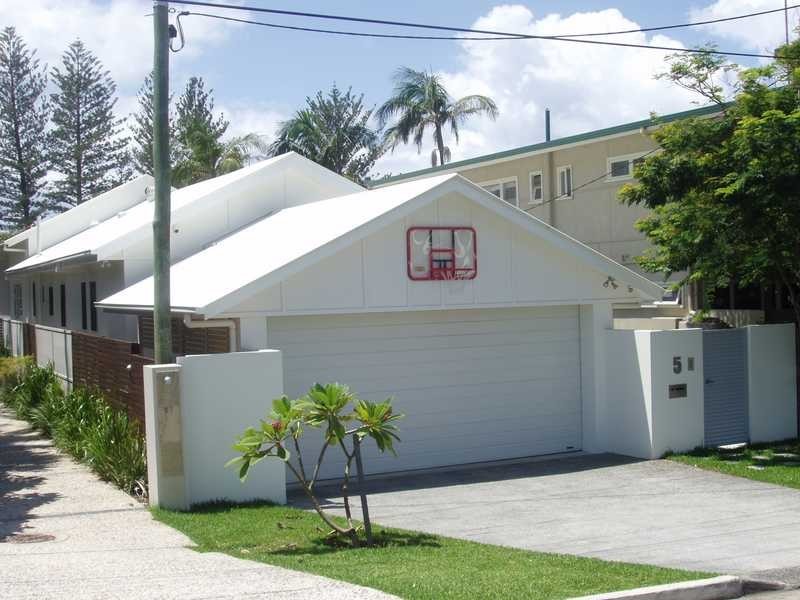 5 Woodgee Street, Currumbin QLD 4223