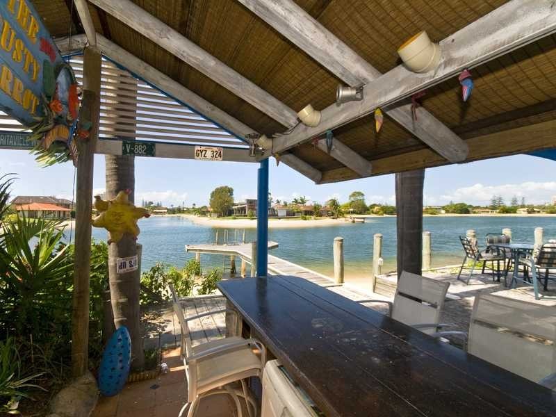 142 Mallawa Drive, Palm Beach QLD 4221