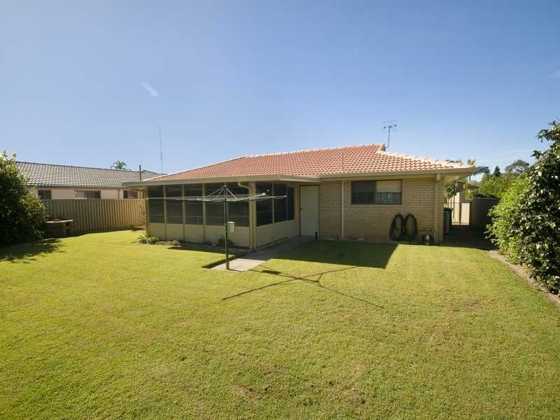 19 Mahogany Drive, Palm Beach QLD 4221