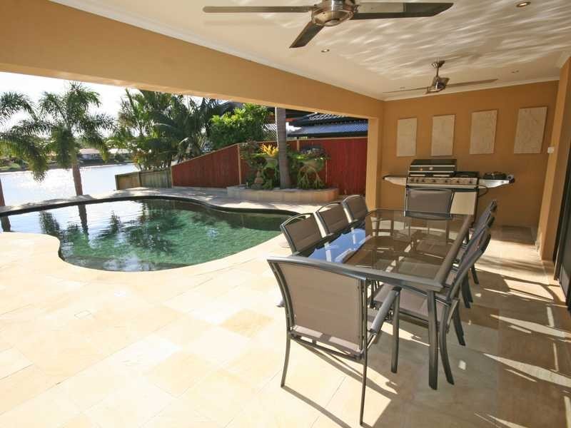 67 Dogwood Drive, Palm Beach QLD 4221
