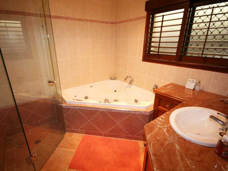 67 Dogwood Drive, Palm Beach QLD 4221